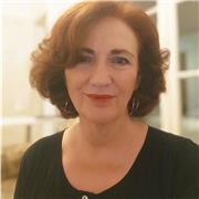 Passionnée par l'enseignement et la pédagogie, forte d'une expérience en FLE, j'aimerais contribuer au succès de vos apprenants.